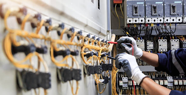 Professional Electrician technician working in Foley, MN